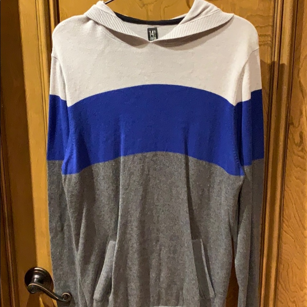 14th & Union Men’s Hooded Sweater. Sz M